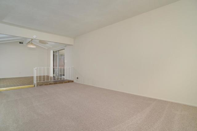 6871 Barbara Lee Circle, Sacramento CA: https://media.crmls.org/mediaz/45ffe612-d403-432a-945f-436fcd20302e.jpg