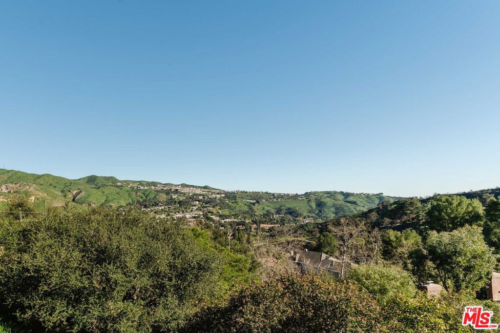 MLS #26846323 image #43
