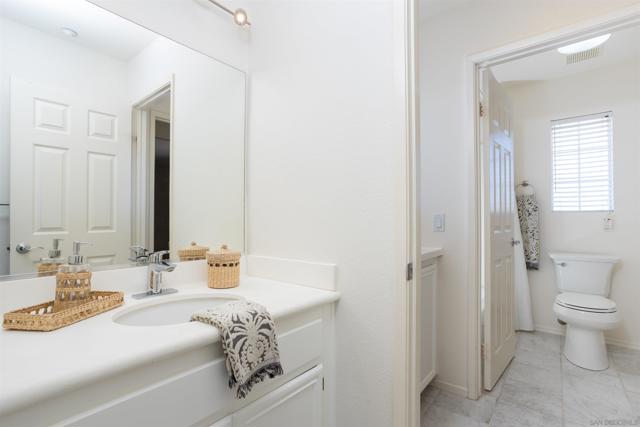 2168 Pointe Parkway, Spring Valley CA: https://media.crmls.org/mediaz/4600c6ff-0af2-4ee5-8a5b-346a7d34e283.jpg