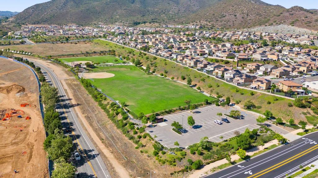 MLS #250034988SD img 43