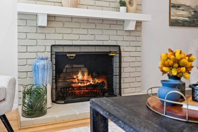 3520 Greer Road, Palo Alto CA: https://media.crmls.org/mediaz/4601a417-a2d8-4d99-b0e7-6b1ad643e4fc.jpg