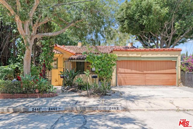 2461 McCready Avenue, Los Angeles CA: https://media.crmls.org/mediaz/4603c3bd-91e1-4ab9-944c-7787e23fef06.jpg