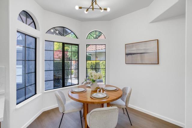 18 Foothill Place, Pleasanton CA: https://media.crmls.org/mediaz/460432c3-f4e9-40b1-bcdf-0da890e426ed.jpg