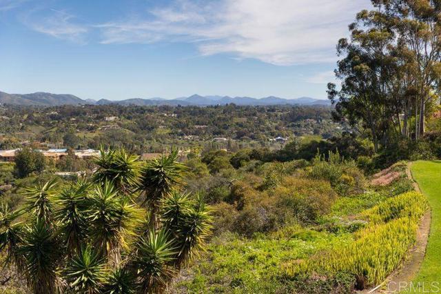 Detail Gallery Image 24 of 35 For 2118 Valleydale Lane, Encinitas,  CA 92024 - 2 Beds | 2 Baths