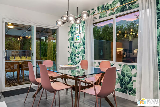 281 E Ocotillo Avenue, Palm Springs CA: https://media.crmls.org/mediaz/4604fd9a-a922-41b7-ad12-a2ee49c5a2db.jpg