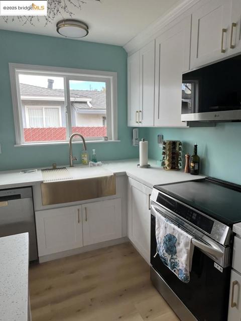 2269 Cypress AVE, San Pablo CA: https://media.crmls.org/mediaz/460607cd-bcbc-49ad-8476-f696a518a2e5.jpg