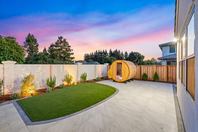 18312 Corte Simon, Morgan Hill CA: https://media.crmls.org/mediaz/4606575e-7412-4472-8f16-f5b1b6ef5eea.jpg