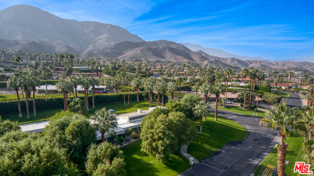 70461 Boothill Road, Rancho Mirage CA: https://media.crmls.org/mediaz/4606987d-d159-4c80-94d7-f15afadff8b1.jpg