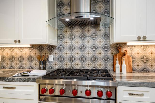 2023 Valparaiso Avenue, Menlo Park CA: https://media.crmls.org/mediaz/46093b2a-53e5-44ef-a074-cf631e51e14c.jpg