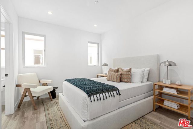 4912 S Centinela Avenue, Los Angeles CA: https://media.crmls.org/mediaz/460b3266-91c1-44e3-8dba-1e479e071434.jpg