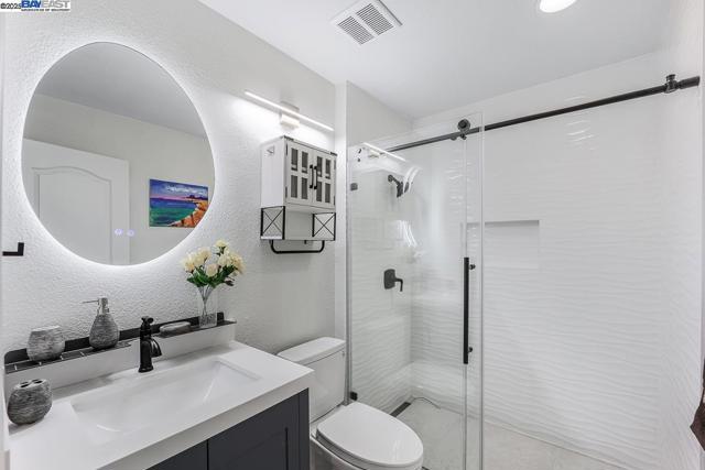 2744 Redbridge Rd, Tracy CA: https://media.crmls.org/mediaz/460b880d-7526-42f1-a32b-de5094f021e4.jpg