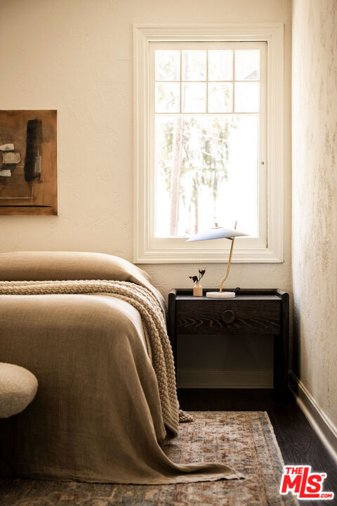 264 Robinson Road, Pasadena CA: https://media.crmls.org/mediaz/460bdf4d-3ad8-48dd-b904-ab9a0ca88bf2.jpg