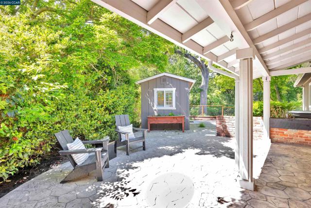 Image 32 of 41 For 3553 Via Los Colorados