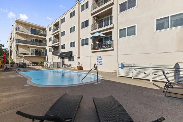 2244 2nd Avenue, San Diego CA: https://media.crmls.org/mediaz/460e02fc-4151-43a3-bdaf-0c99682ee1c1.jpg