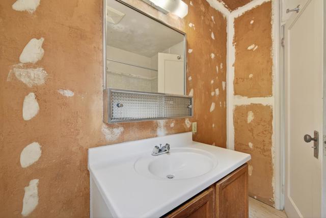3475 N Main Street, Soquel CA: https://media.crmls.org/mediaz/460e1590-44b1-4ac9-a697-732d302fb6bd.jpg