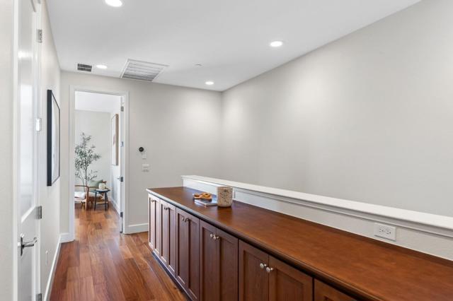3057 Baze Road, San Mateo CA: https://media.crmls.org/mediaz/460e56e8-3ab5-409e-b396-3127c6baba65.jpg