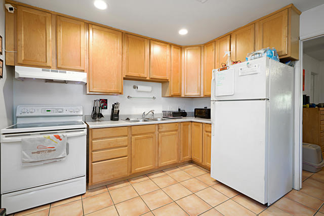 73345 Royal Palm Drive, Palm Desert CA: https://media.crmls.org/mediaz/460f20da-ee5d-4ca7-9171-13f028723a68.jpg