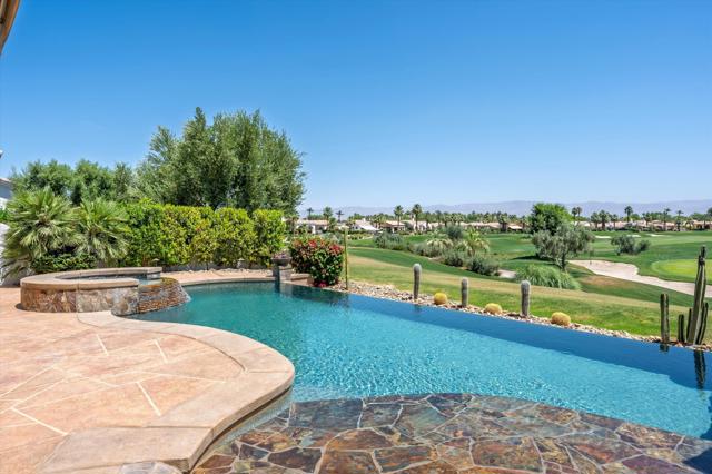 58440 Aracena, La Quinta CA: https://media.crmls.org/mediaz/460fe7b4-a22c-40eb-8661-4b700bbf73cd.jpg