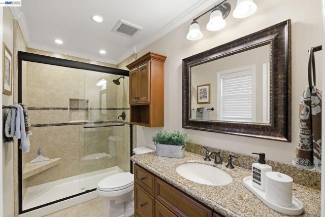 Image 18 of 54 For 2680 Marina Ave.