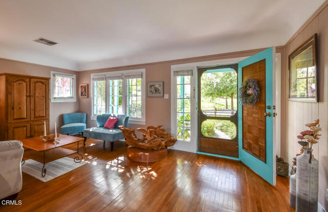 Detail Gallery Image 6 of 31 For 1158 Bella Vista Ave, Pasadena,  CA 91107 - 2 Beds | 1 Baths