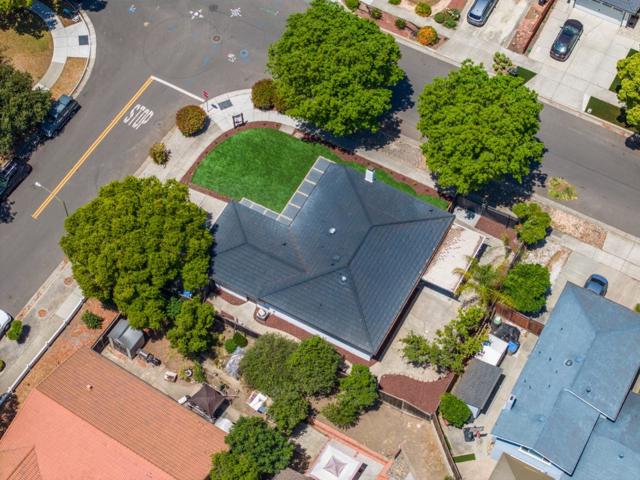 3516 Cuesta Drive, San Jose CA: https://media.crmls.org/mediaz/4611ed07-2ee2-4aae-815b-0ff99a3017f6.jpg