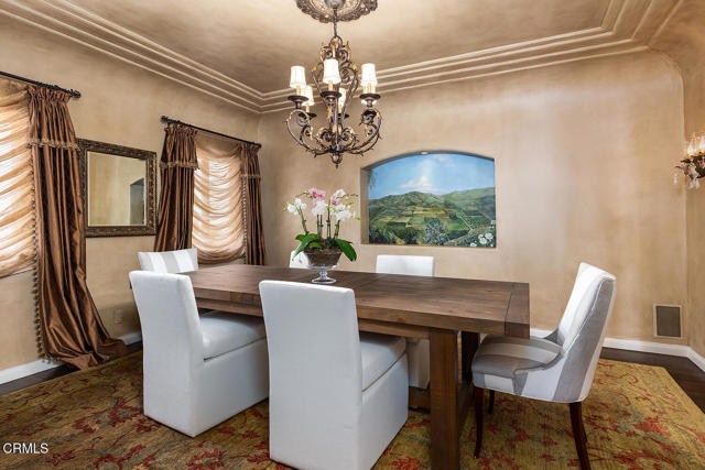 1711 Fairmount Avenue, La Canada Flintridge CA: https://media.crmls.org/mediaz/461349b4-a4d0-4b09-9555-feb6ed0cb356.jpg