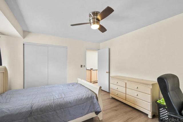4971 Vista Pl, San Diego CA: https://media.crmls.org/mediaz/4613c0cf-30db-4020-ba91-40ff7f3a9f26.jpg