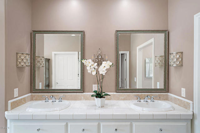 Detail Gallery Image 26 of 68 For 2017 Freeborn Way, Camarillo,  CA 93012 - 6 Beds | 6/1 Baths