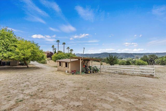 2710 Summerland Road,  CA: https://media.crmls.org/mediaz/4615dbb9-355c-4836-8cd0-8c9ec1a42c15.jpg
