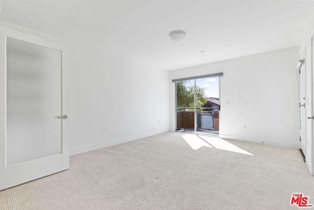 11715 Goshen Avenue, Los Angeles CA: https://media.crmls.org/mediaz/4615e551-95f1-47f8-bb8a-883a5fdd3b26.jpg