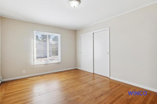 167 Glenwood Avenue, Daly City CA: https://media.crmls.org/mediaz/46165364-585a-4cd5-8bff-10ff6ffbfdf7.jpg
