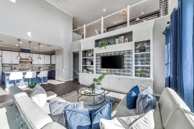 111 Llano De Los Robles Avenue, San Jose CA: https://media.crmls.org/mediaz/4617f79d-0f71-4e40-bfea-9ebe4e130127.jpg