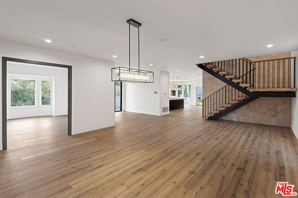 MLS #26870469 image #3