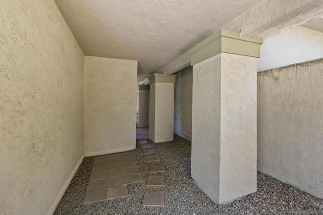 4366 Caminito Pintoresco, San Diego CA: https://media.crmls.org/mediaz/46184f7d-257c-4570-b890-aee3df6919b8.jpg