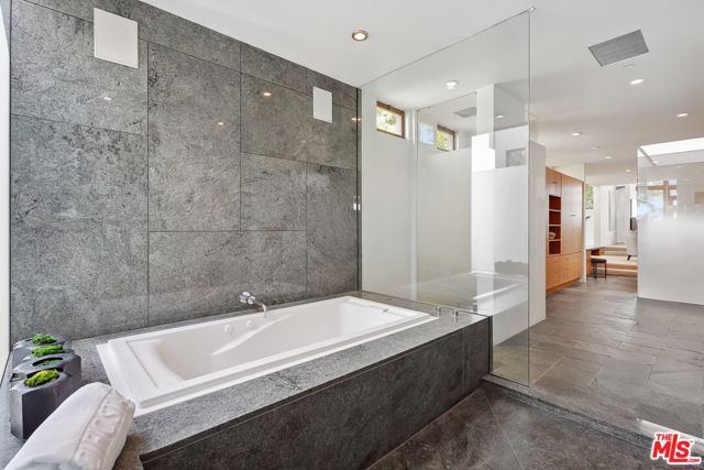 Drew Fenton | 2238 Stradella Road Los Angeles CA | MLS: 7146922