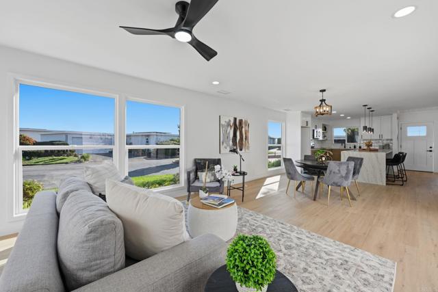 Detail Gallery Image 5 of 35 For 3621 Vista Campana S Unit 52, Oceanside,  CA 92057 - 3 Beds | 2 Baths