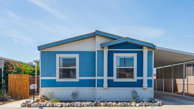 14777 Palm Drive, Desert Hot Springs CA: https://media.crmls.org/mediaz/461a3d00-0c1d-47f8-9cb8-e5c4b6524b28.jpg