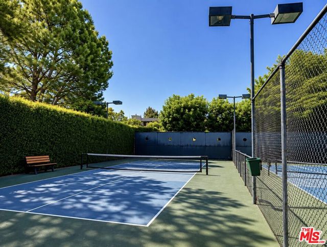 2 Bed Home for Sale in Los Angeles, California