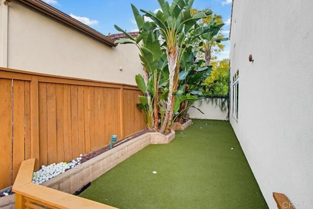 Detail Gallery Image 44 of 74 For 2345 Amber Oak Ln, Escondido,  CA 92027 - 4 Beds | 3 Baths