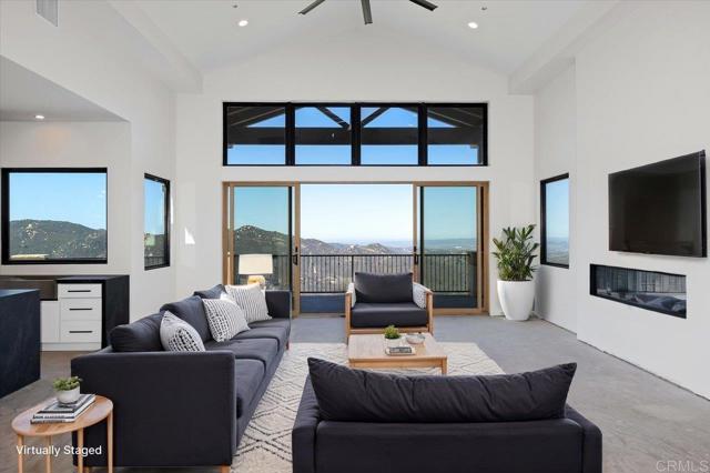 Home for Sale in Escondido