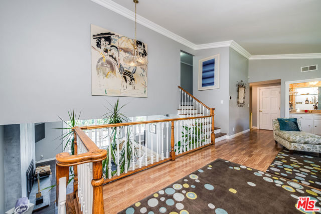 2223 Mcrae Drive, San Pedro CA: https://media.crmls.org/mediaz/461df3a7-3fe5-4751-89f6-00ee2385b444.jpg