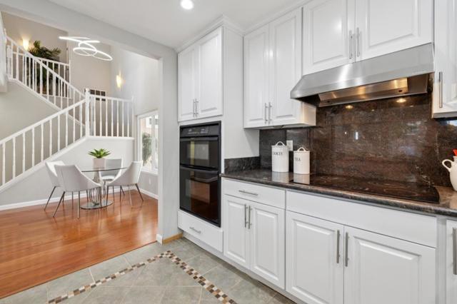 704 Prescott Lane, Foster City CA: https://media.crmls.org/mediaz/461f5d7e-0640-4430-8264-229d1fb4e63a.jpg