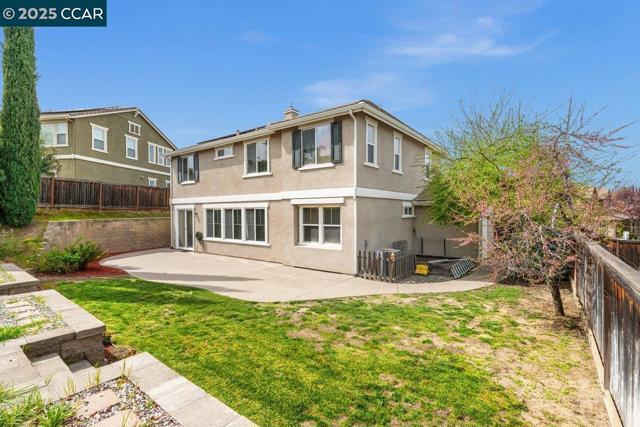 2762 St Andrews Dr, Brentwood CA: https://media.crmls.org/mediaz/461ffc9f-ae2c-40f4-9beb-359fb75408ef.jpg