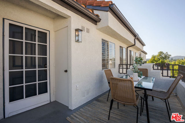 24470 Kathleen Drive, Laguna Niguel CA: https://media.crmls.org/mediaz/462046e6-56b2-43de-b2cd-66db1ced2efb.jpg