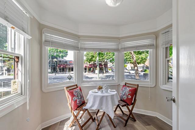 1044 Lincoln Avenue, San Jose CA: https://media.crmls.org/mediaz/46205ee8-ec66-4e5f-b369-ad6d06b4e263.jpg
