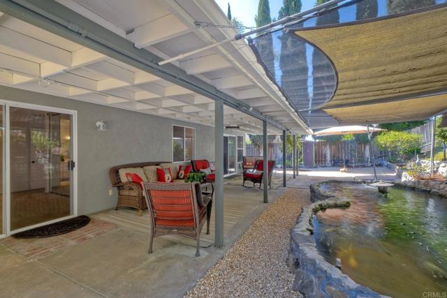 5261 Hubbert Street, Oceanside CA: https://media.crmls.org/mediaz/462166b9-c97d-4463-b652-0634f7d03073.jpg