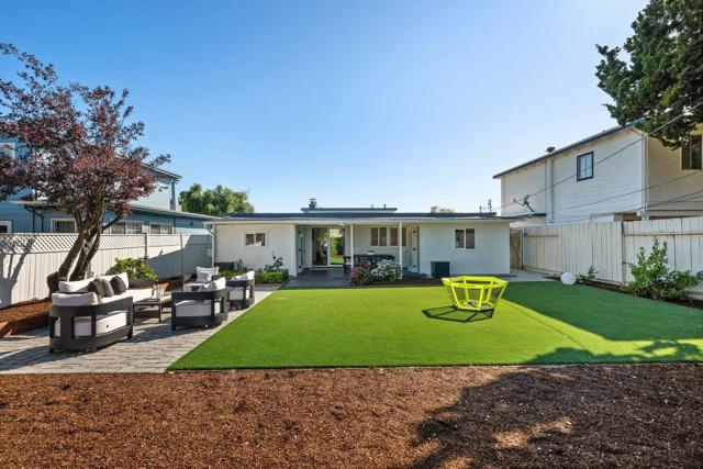 609 Fallon Avenue, San Mateo CA: https://media.crmls.org/mediaz/46232475-709a-4bcb-be0a-ad5e41e80e10.jpg