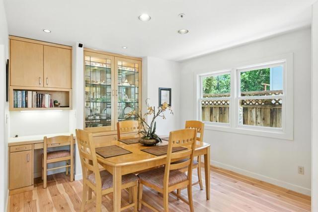 890 Pinetree Lane, Aptos CA: https://media.crmls.org/mediaz/46240345-a4da-4aec-bf50-27ff95784f6e.jpg