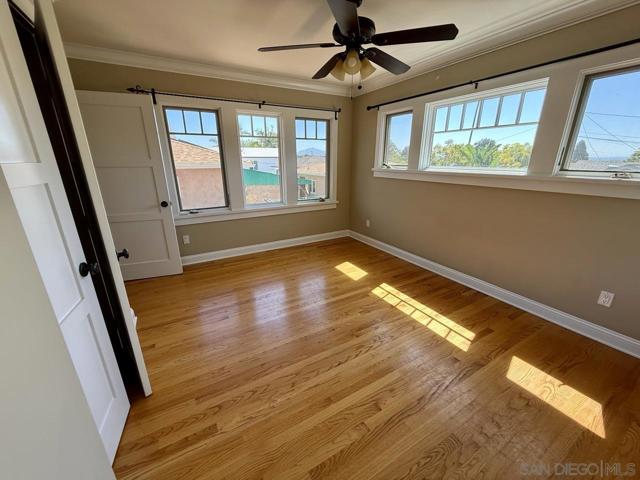 2375 Montclair St, San Diego CA: https://media.crmls.org/mediaz/46244658-a21a-40ad-89df-84951ed2a777.jpg