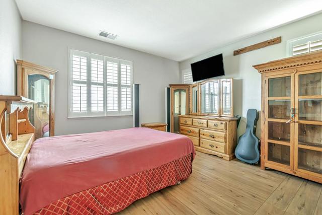 782 Oakhill Way, Rio Vista CA: https://media.crmls.org/mediaz/4624725b-27c9-4137-a871-fba597f06e5b.jpg